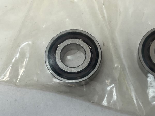 Angular contact bearing – 12 mm ID, 28 mm OD, 8 mm Width, Open, 15°.