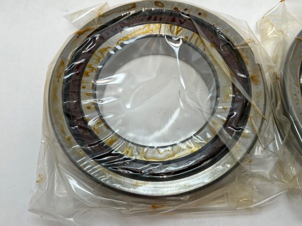 Angular Contact Ball Bearing – 90 mm ID, 160 mm OD, 30 mm Width, Open, 15° Contact Angle, Light Preload.