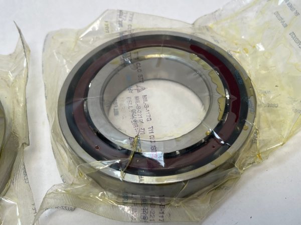 Super Precision Angular Contact Ball Bearing – Straight Bore, 60 mm ID, 110 mm OD, 22 mm Width, Open, 15° Contact Angle, Universal Pairing, Heavy Preload.