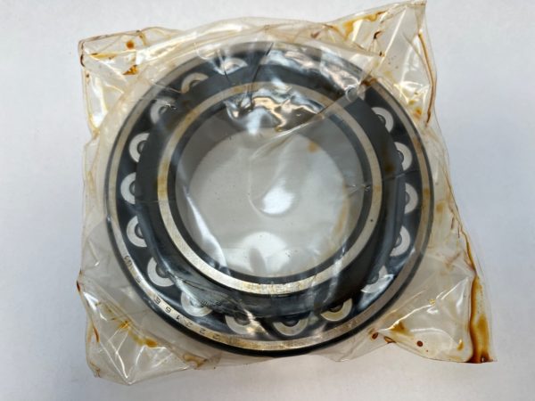 Spherical roller bearing – Straight Bore, 80 mm ID, 140 mm OD, 33 mm Width, Open, C3 Internal clearance.