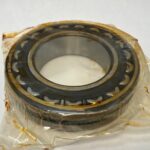 Spherical roller bearing – Straight Bore, 80 mm ID, 140 mm OD, 33 mm Width, Open, C3 Internal clearance.
