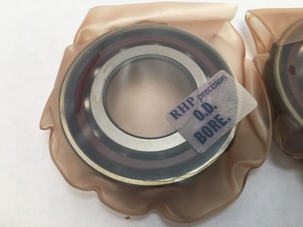Angular Contact Ball Bearing – Straight Bore, 30 mm ID, 62 mm OD, 16 mm Width, Open, 15° Contact Angle, Medium Preload.