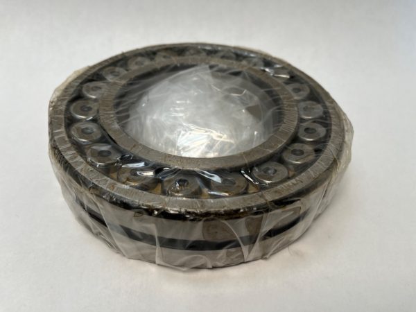 Spherical Roller Bearing – Straight Bore, 95 mm ID, 170 mm OD, 43 mm Width, Open, C3 Internal clearance.