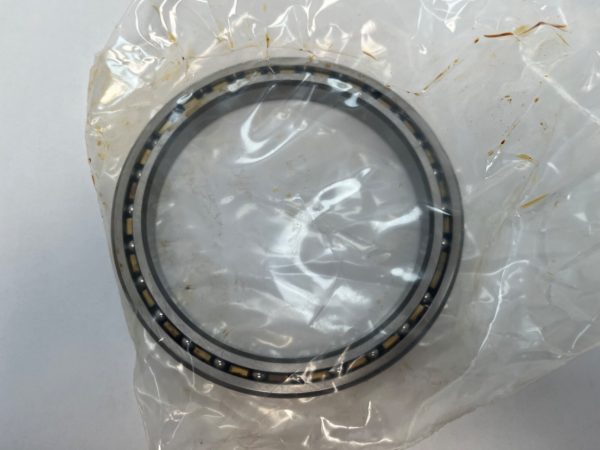 Thin Section Ball Bearing – Straight Bore, 4.00 in ID, 5.00 in OD, 0.50 in Width, Open.
