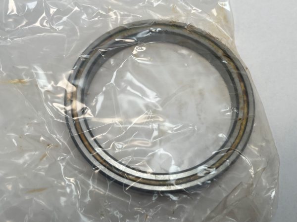 Thin Section Ball Bearing – Straight Bore, 4.00 in ID, 5.00 in OD, 0.50 in Width, Open.