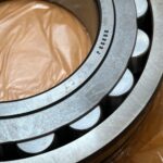 Spherical Roller Bearing – Straight Bore, 110 mm ID, 200 mm OD, 53 mm Width, Open, C3 Internal Clearance.