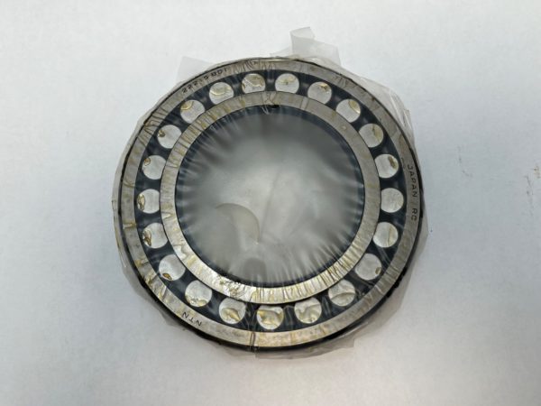 Spherical roller bearing – Straight Bore, 75 mm ID, 130 mm OD, 31 mm Width, Open, CN Internal clearance.