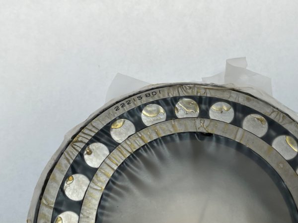 Spherical roller bearing – Straight Bore, 75 mm ID, 130 mm OD, 31 mm Width, Open, CN Internal clearance.