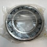 Spherical Roller Bearing – Tapered Bore, 90 mm ID, 160 mm OD, 40 mm Width, Open, C3 Internal Clearance.