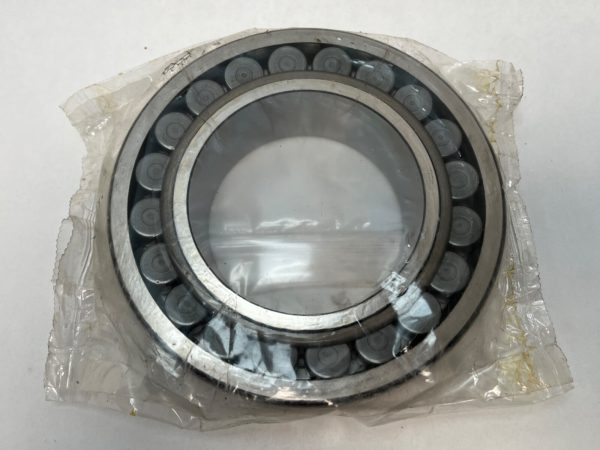 Spherical Roller Bearing – Tapered Bore, 90 mm ID, 160 mm OD, 40 mm Width, Open, C3 Internal Clearance.