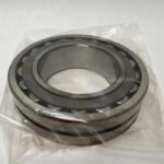 Spherical roller bearing – Tapered Bore, 70 mm ID, 125 mm OD, 31 mm Width, Open, C5 Internal clearance.