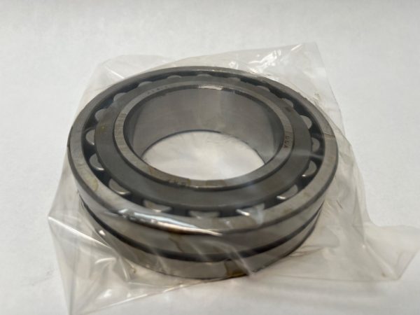 Spherical roller bearing – Tapered Bore, 70 mm ID, 125 mm OD, 31 mm Width, Open, C5 Internal clearance.