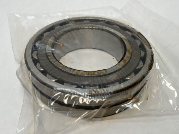 Spherical roller bearing – Tapered Bore, 70 mm ID, 125 mm OD, 31 mm Width, Open, C5 Internal clearance.