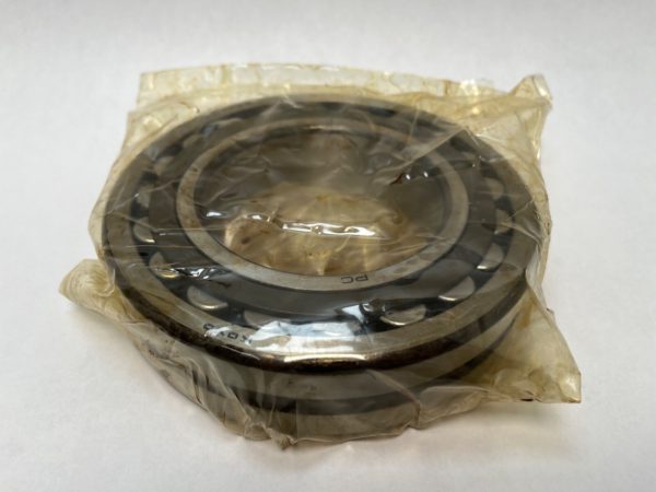Spherical Roller Bearing – Straight Bore, 85 mm ID, 150 mm OD, 36 mm Width, Open.