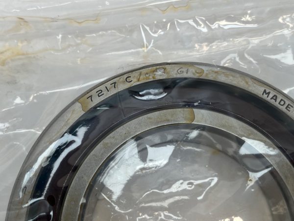 Angular Contact Ball Bearing – 85 mm ID, 150 mm OD, 28 mm Width, Open, 15° Contact Angle.