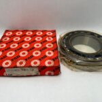 Spherical Roller Bearing – Straight Bore, 90 mm ID, 160 mm OD, 40 mm Width, Open, C3 Internal clearance.