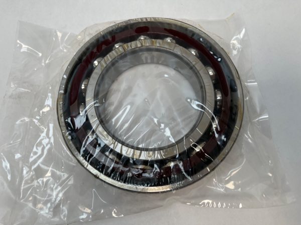 Super Precision Angular Contact Ball Bearing – Straight Bore, 95 mm ID, 170 mm OD, 32 mm Width, Open, 15° Contact Angle, Universal Light Pairing.