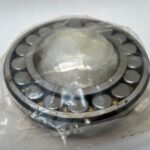 Spherical Roller Bearing – Tapered Bore, 90 mm ID, 160 mm OD, 40 mm Width, Open, C3 Internal clearance.