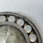 Spherical Roller Bearing – Tapered Bore, 90 mm ID, 160 mm OD, 40 mm Width, Open, C3 Internal clearance.