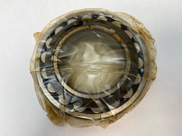 Spherical Roller Bearing – Straight Bore, 80 mm ID, 140 mm OD, 33 mm Width, Open, C4 Internal clearance