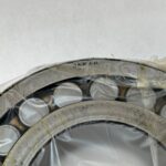 Spherical Roller Bearing – Tapered Bore, 85 mm ID, 180 mm OD, 41 mm Width, Open, C3 Internal clearance.
