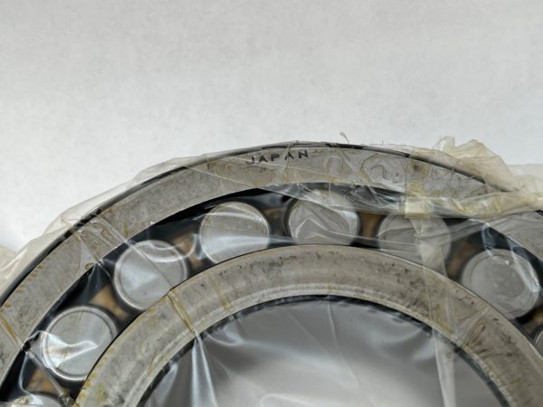 Spherical Roller Bearing – Tapered Bore, 85 mm ID, 180 mm OD, 41 mm Width, Open, C3 Internal clearance.