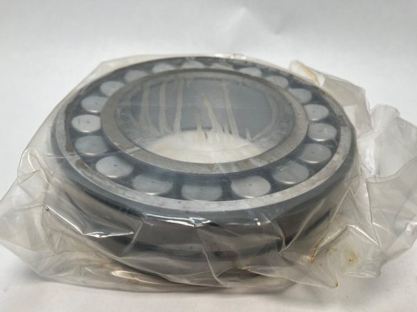 Spherical Roller Bearing – Straight Bore, 130 mm ID, 230 mm OD, 64 mm Width, Open, C3 Internal clearance.