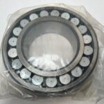 Spherical Roller Bearing – Straight Bore, 130 mm ID, 230 mm OD, 64 mm Width, Open, C3 Internal clearance.