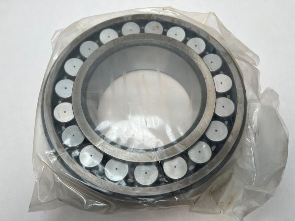 Spherical Roller Bearing – Straight Bore, 130 mm ID, 230 mm OD, 64 mm Width, Open, C3 Internal clearance.