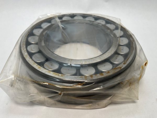 Spherical Roller Bearing – Straight Bore, 130 mm ID, 230 mm OD, 64 mm Width, Open, C3 Internal clearance.