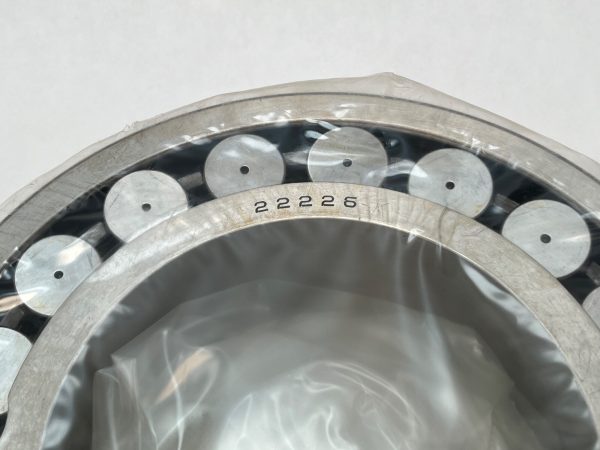 Spherical Roller Bearing – Tapered Bore, 130 mm ID, 230 mm OD, 64 mm Width, Open, CN Internal Clearance.