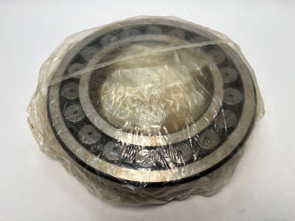 Spherical roller bearing – Tapered Bore, 150 mm ID, 270 mm OD, 73 mm Width, Open, CN Internal clearance.