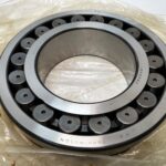 Spherical roller bearing – Tapered Bore, 150 mm ID, 270 mm OD, 73 mm Width, Open, CN Internal clearance.