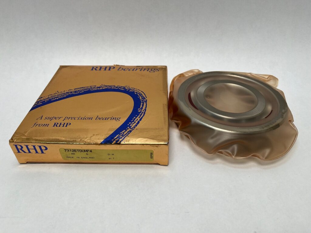Angular Contact Ball Bearing – 60 mm ID, 130 mm OD, 31 mm Width, Open, 25°, Medium preload.