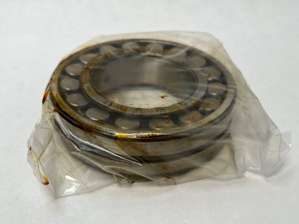 Spherical Roller Bearing – Straight Bore, 55 mm ID, 100 mm OD, 25 mm Width, Open, CN Internal clearance