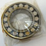 Spherical Roller Bearing – Straight Bore, 55 mm ID, 100 mm OD, 25 mm Width, Open, CN Internal clearance