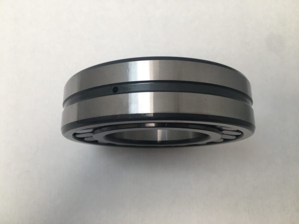 Spherical Roller Bearing – Straight Bore, 65 mm ID, 120 mm OD, 31 mm Width, Open, Machined Brass Cage.