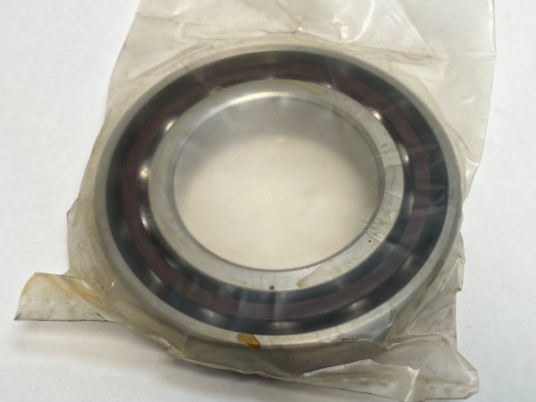 Angular Contact Ball Bearing – Straight Bore, 70 mm ID, 125 mm OD, 24 mm Width, Open, 25° Contact Angle, Light Preload.