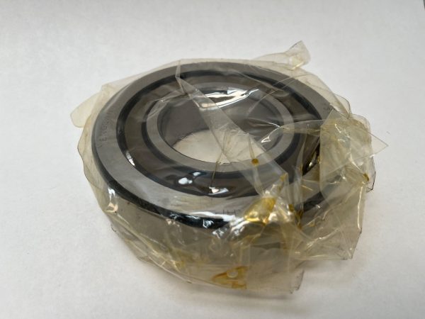 Angular Contact Ball Bearing – 65 mm ID, 140 mm OD, 33 mm Width, Open, 40° Contact Angle.
