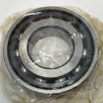 Angular Contact Ball Bearing – 65 mm ID, 140 mm OD, 33 mm Width, Open, 40° Contact Angle.