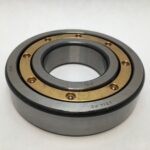 Deep Groove Ball Bearing – Straight Bore, 70 mm ID, 150 mm OD, 35 mm Width, Open, Without Snap Ring