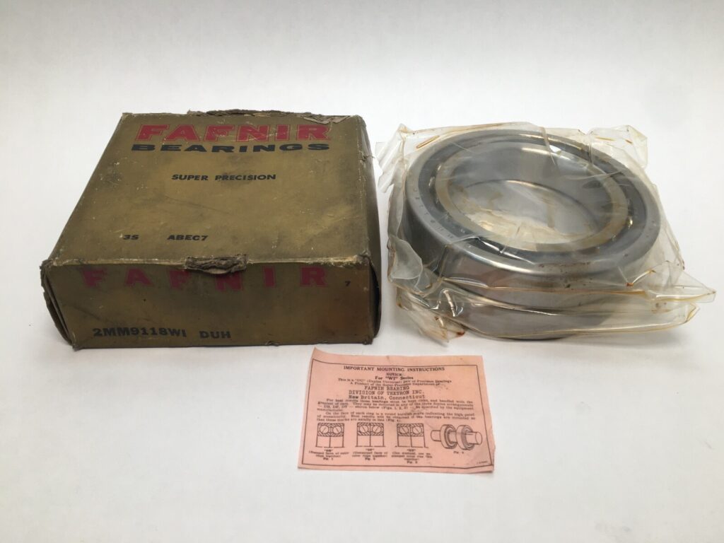 Angular Contact Ball Bearing – Straight Bore, 90 mm ID, 140 mm OD, 24 mm Width, Open, 15° Contact Angle, Normal Internal clearance.