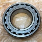 Spherical Roller Bearing – Straight Bore, 70mm ID, 125mm OD, 31mm Width, Open, Steel Cage, C3 Clearance.