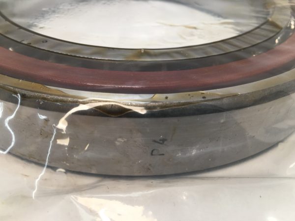 Angular Contact Ball Bearing – Straight Bore, 120 mm ID, 180 mm OD, 28 mm Width, Open, 15°, ABEC 7 / P4 Precision.