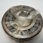 Spherical Roller Bearing – Straight Bore, 100 mm ID, 215 mm OD, 47 mm Width, Open, CN Internal clearance.