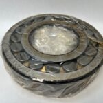 Spherical Roller Bearing – Straight Bore, 100 mm ID, 215 mm OD, 47 mm Width, Open, CN Internal clearance.