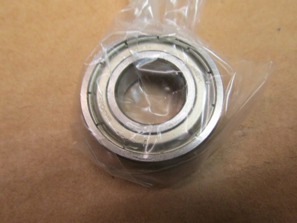 Ball Bearing – Straight Bore, 15 mm ID, 32 mm OD, 9 mm Width, Double Shield, Without Snap Ring.