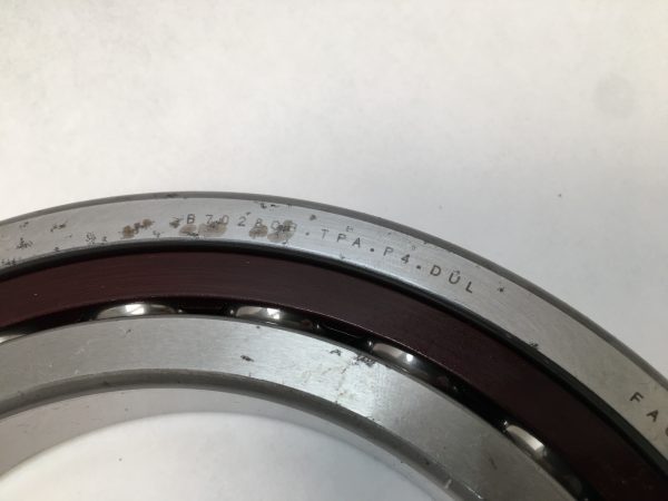 Super Precision Angular Contact Ball Bearing – Straight Bore, 140 mm ID, 210 mm OD, 33 mm Width, Open, 15° Contact Angle, Universal Light Preload.