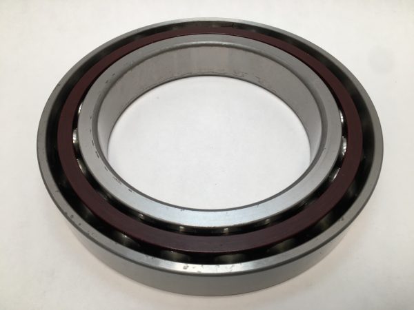 Super Precision Angular Contact Ball Bearing – Straight Bore, 140 mm ID, 210 mm OD, 33 mm Width, Open, 15° Contact Angle, Universal Light Preload.