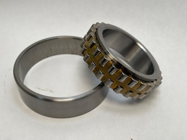 Cylindrical Roller Bearing – Tapered Bore, 90 mm ID, 140 mm OD, 37 mm Width, 2 Row, C1 Internal Clearance.